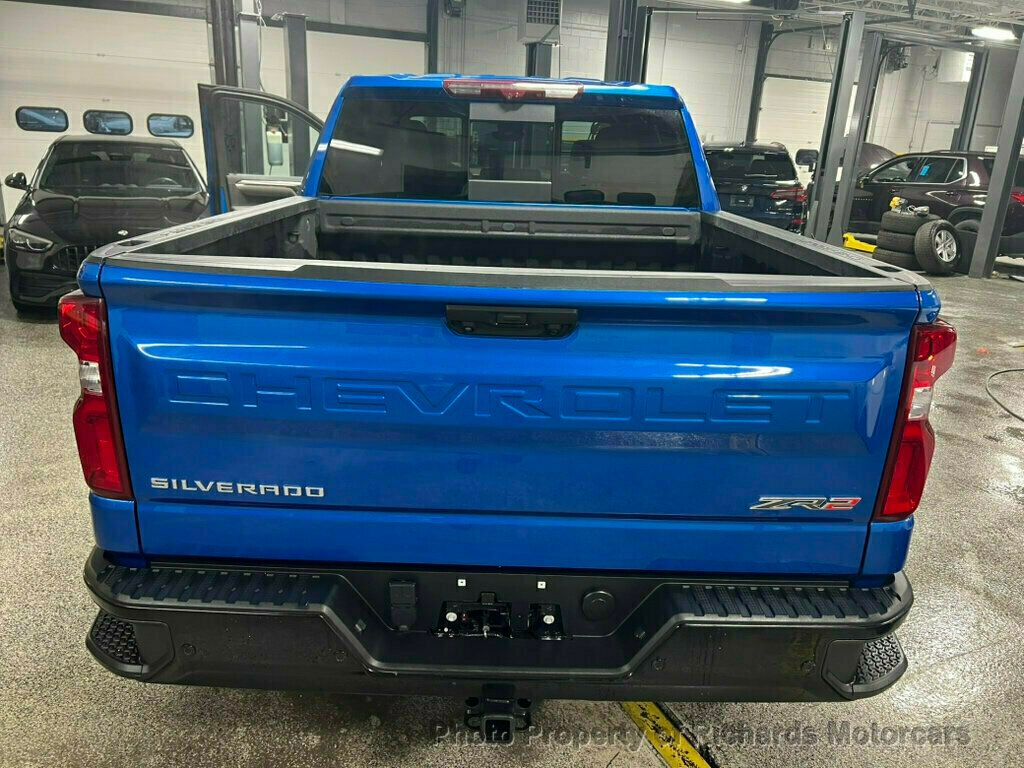 2023 Chevrolet Silverado 1500 4WD Crew Cab 147" ZR2 - 22716844 - 12