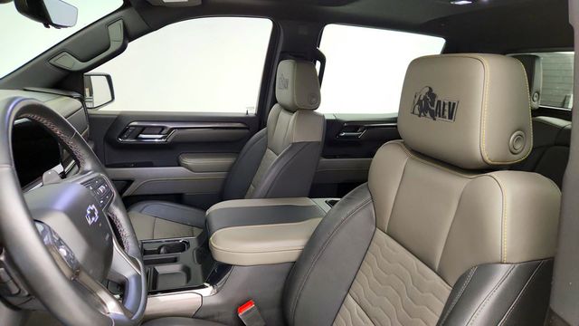 2023 Chevrolet Silverado 1500 4WD Crew Cab 147'' ZR2 Bison Edition w/ Tech Pkg & Power Sunroof - 23100322 - 20