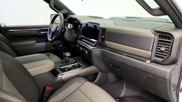 2023 Chevrolet Silverado 1500 4WD Crew Cab 147'' ZR2 Bison Edition w/ Tech Pkg & Power Sunroof - 23100322 - 25