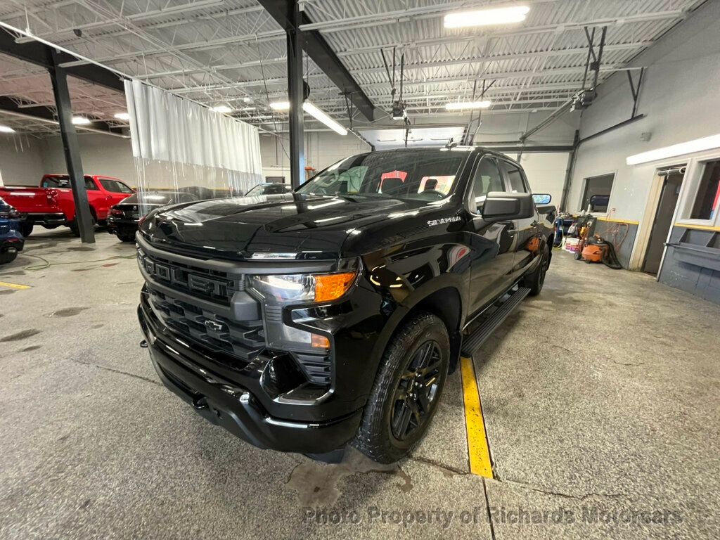2023 Chevrolet Silverado 1500 4WD Crew Cab 157" Custom - 22896535 - 7