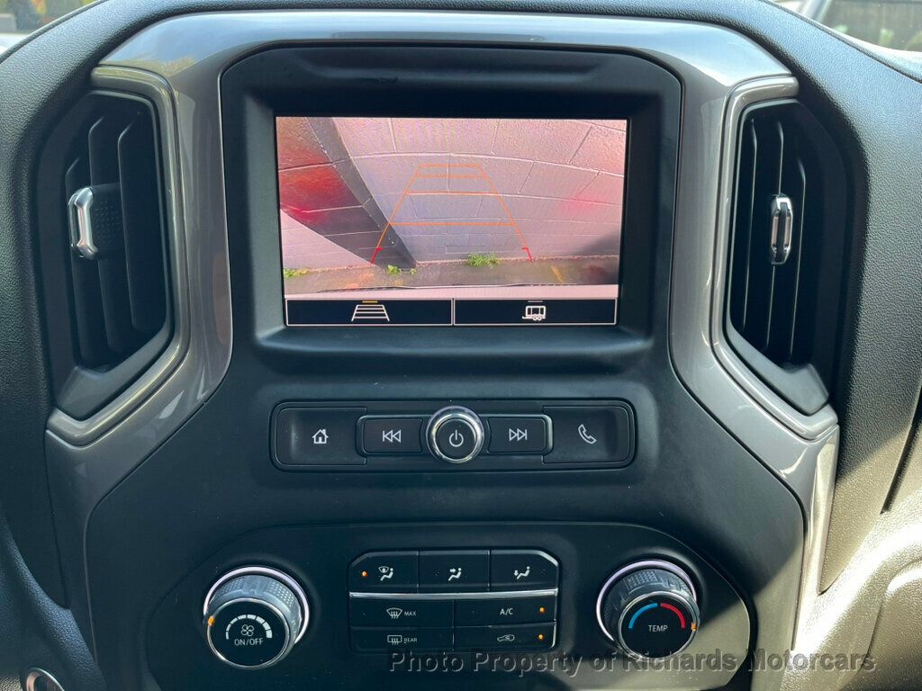 2023 Chevrolet Silverado 1500 Custom photo 19