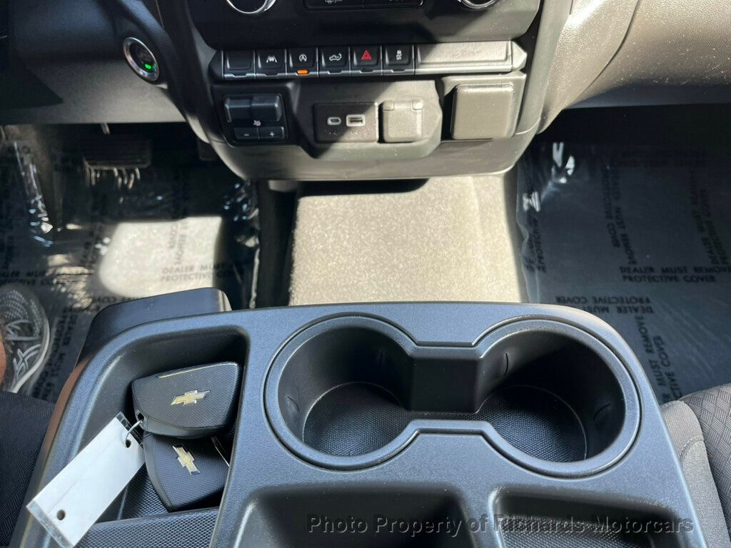 2023 Chevrolet Silverado 1500 Custom photo 20