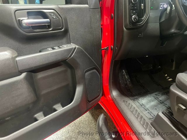 2023 Chevrolet Silverado 1500 4WD Crew Cab 157" Custom - 22939220 - 8