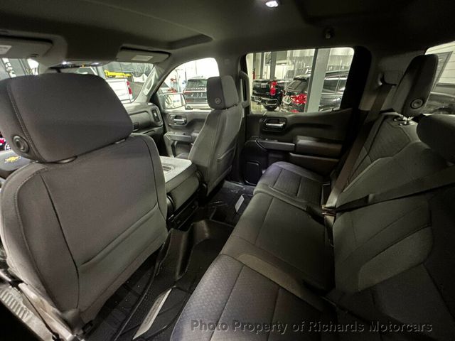 2023 Chevrolet Silverado 1500 4WD Crew Cab 157" Custom - 22939221 - 17