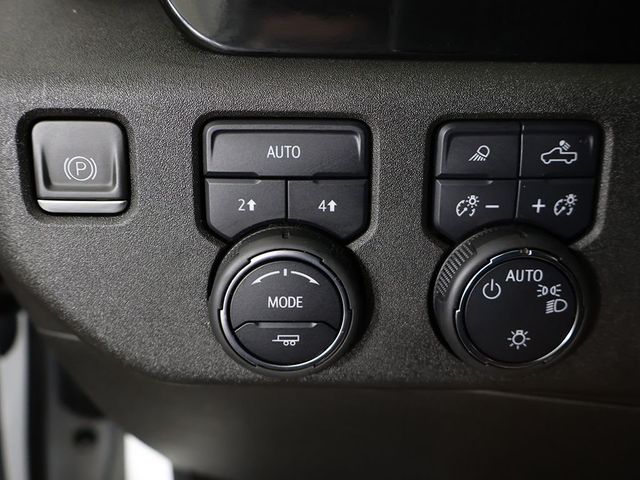 2023 Chevrolet Silverado 1500 4WD Crew Cab 157" LT - 23026933 - 38