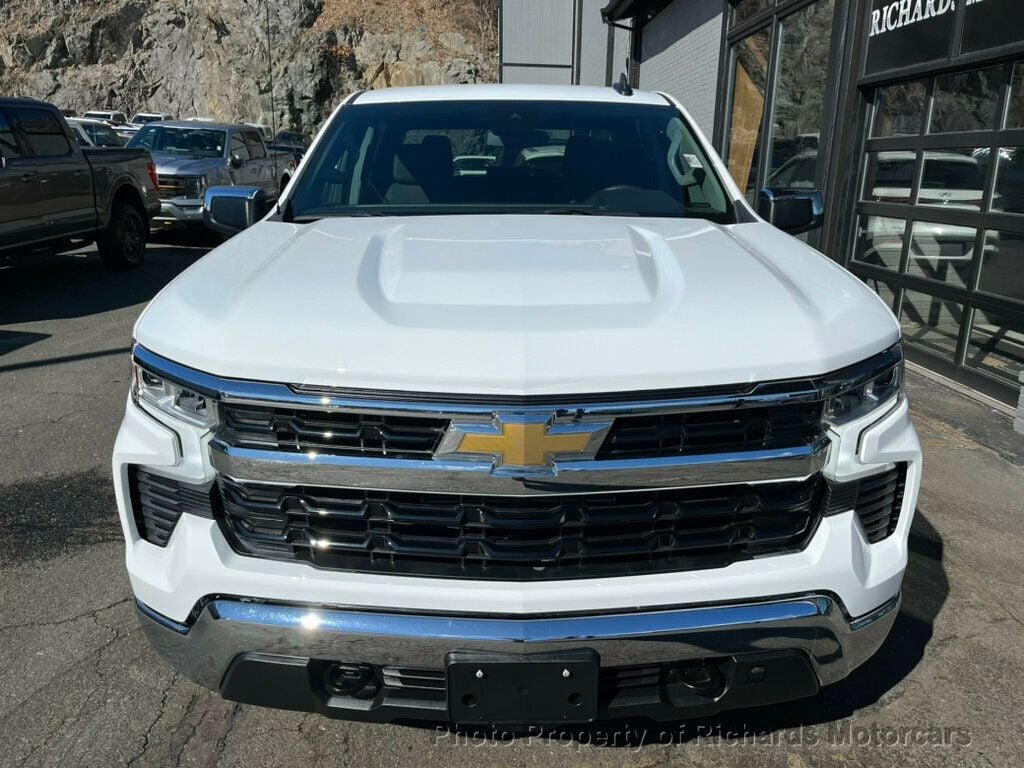 2023 Chevrolet Silverado 1500 4WD Crew Cab 157" LT - 22783927 - 11