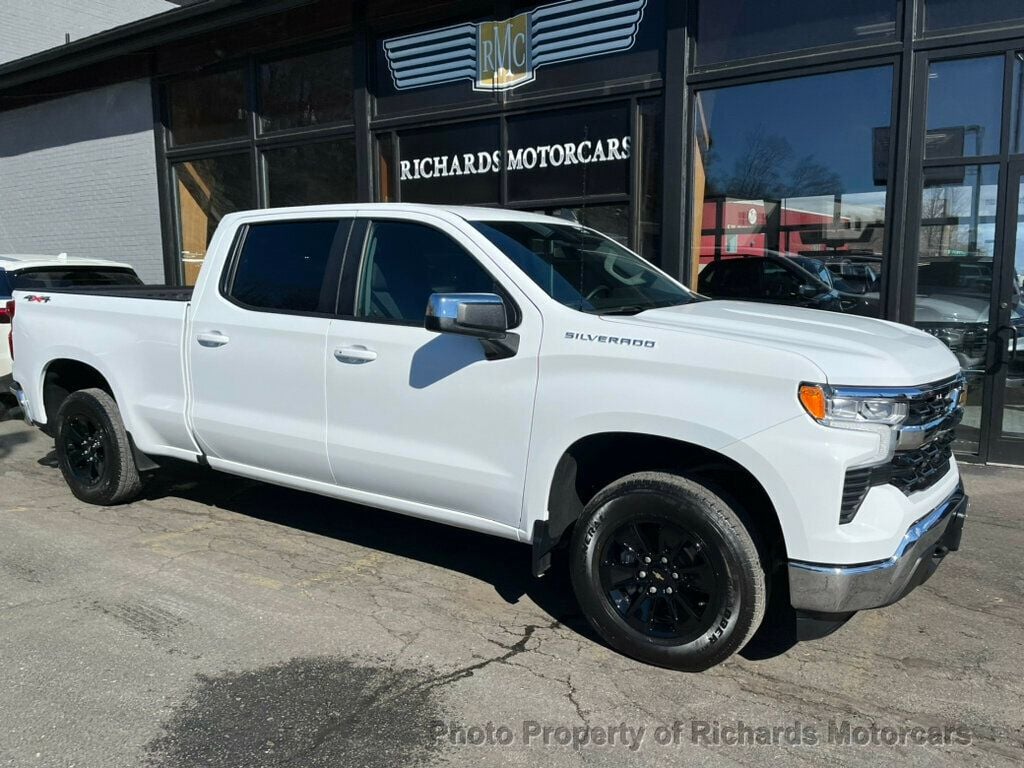 2023 Chevrolet Silverado 1500 4WD Crew Cab 157" LT - 22783927 - 1