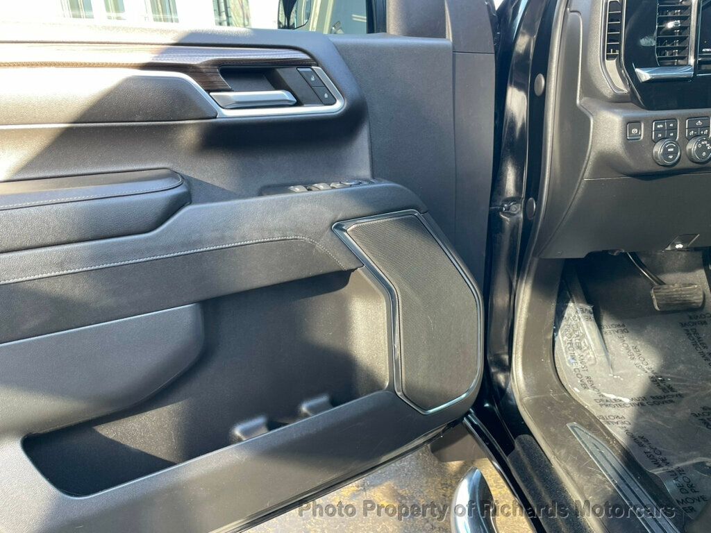 2023 Chevrolet Silverado 1500 4WD Crew Cab 157" LT - 23010733 - 10