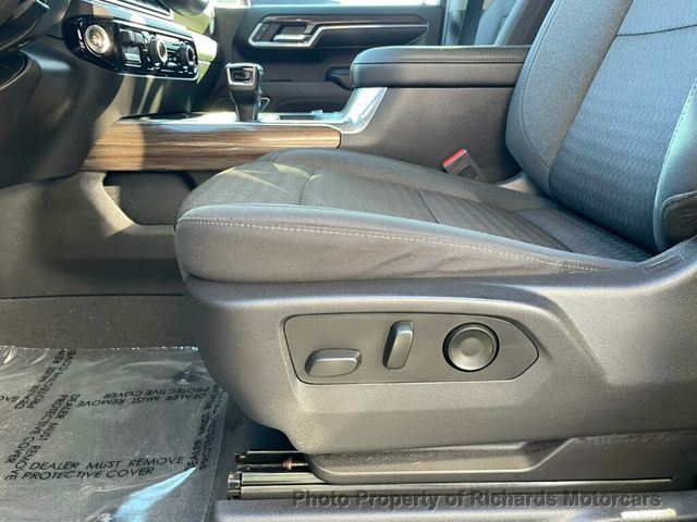2023 Chevrolet Silverado 1500 4WD Crew Cab 157" LT - 23010733 - 11