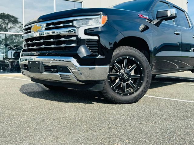 2023 Chevrolet Silverado 1500 4WD Crew Cab 157" LTZ - 23017299 - 0