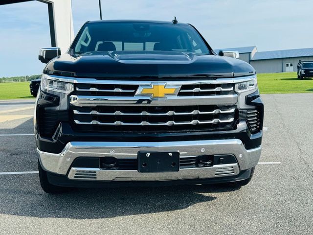 2023 Chevrolet Silverado 1500 4WD Crew Cab 157" LTZ - 23017299 - 28