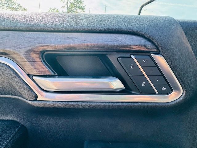 2023 Chevrolet Silverado 1500 4WD Crew Cab 157" LTZ - 23017299 - 5