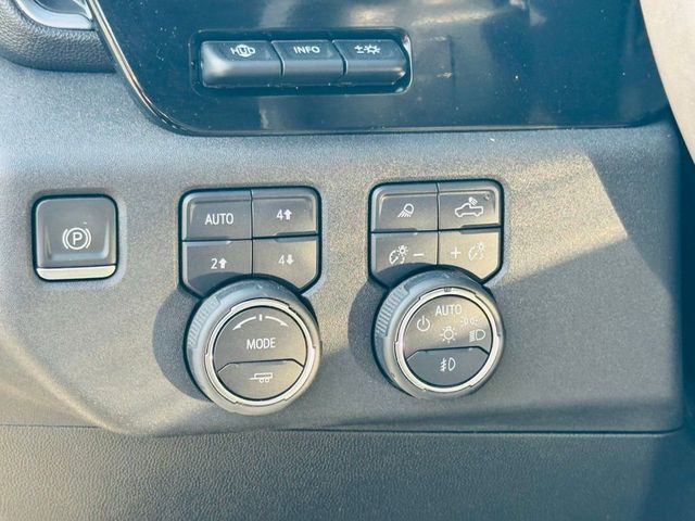 2023 Chevrolet Silverado 1500 4WD Crew Cab 157" LTZ - 23017299 - 7