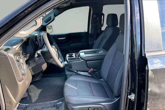 2023 Chevrolet Silverado 1500 4WD Crew Cab  Custom - 23017187 - 9