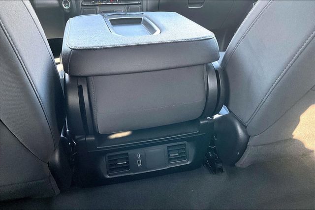 2023 Chevrolet Silverado 1500 4WD Crew Cab  Custom - 23017187 - 32
