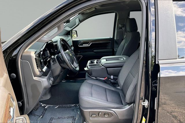 2023 Chevrolet Silverado 1500 4WD Crew Cab  LT with 2FL - 23069080 - 9