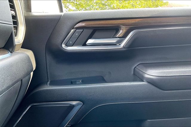 2023 Chevrolet Silverado 1500 4WD Crew Cab  LT with 2FL - 23069080 - 31
