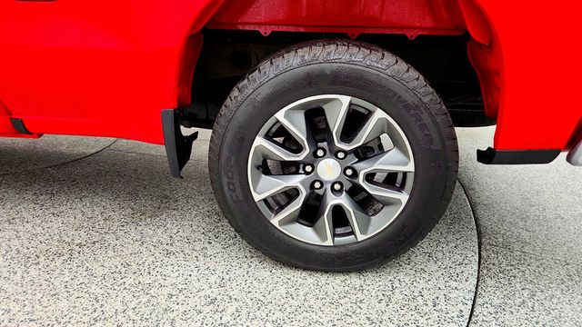 2023 Chevrolet Silverado 1500 4WD Double Cab 147'' LT w/2FL & 20'' Painted Aluminum Wheels - 23020912 - 8