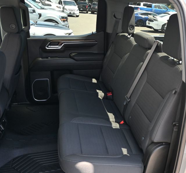 2023 Chevrolet Silverado 1500 4x4 Crew Cab LT - 23013851 - 13