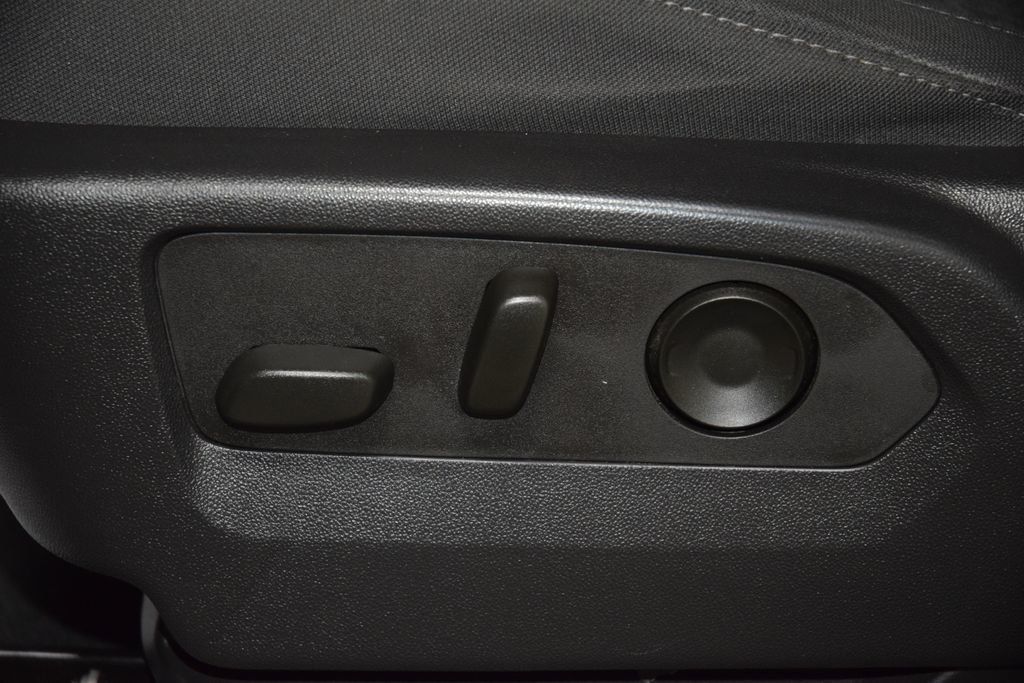 2023 Chevrolet Silverado 1500 Custom - 23052399 - 37