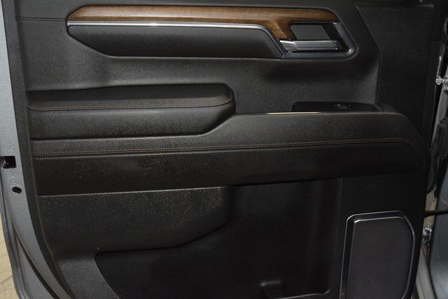 2023 Chevrolet Silverado 1500 High Country - 22940307 - 47