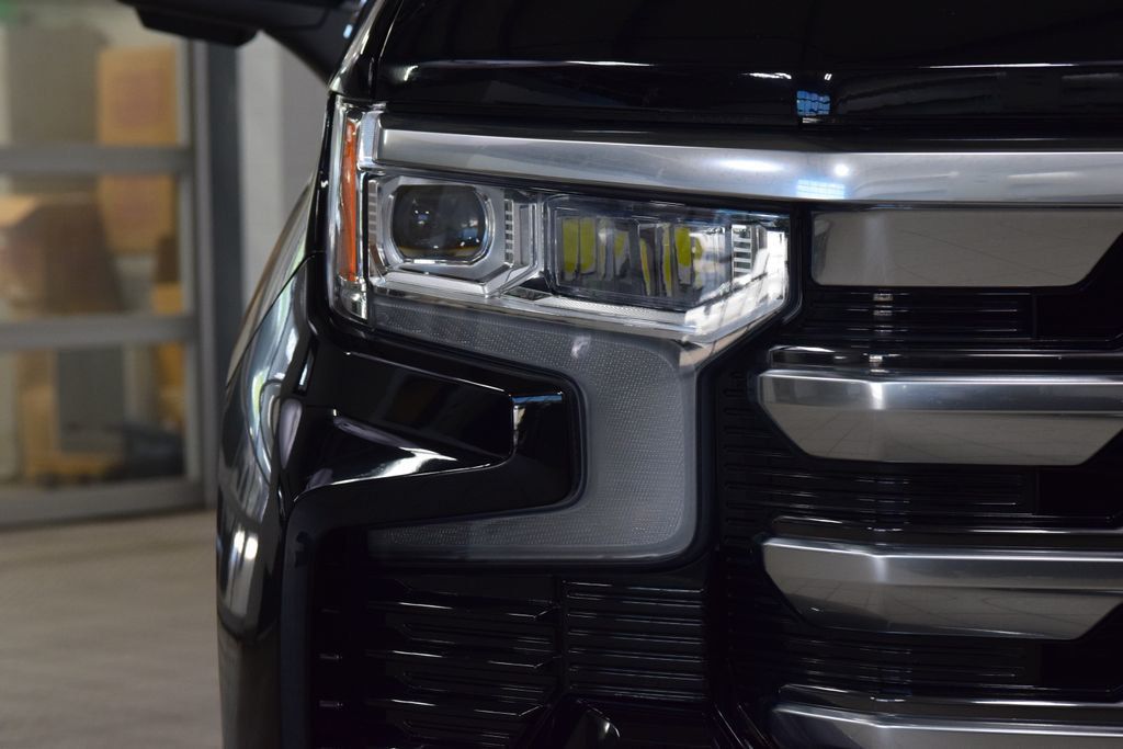 2023 Chevrolet Silverado 1500 High Country - 23064493 - 11