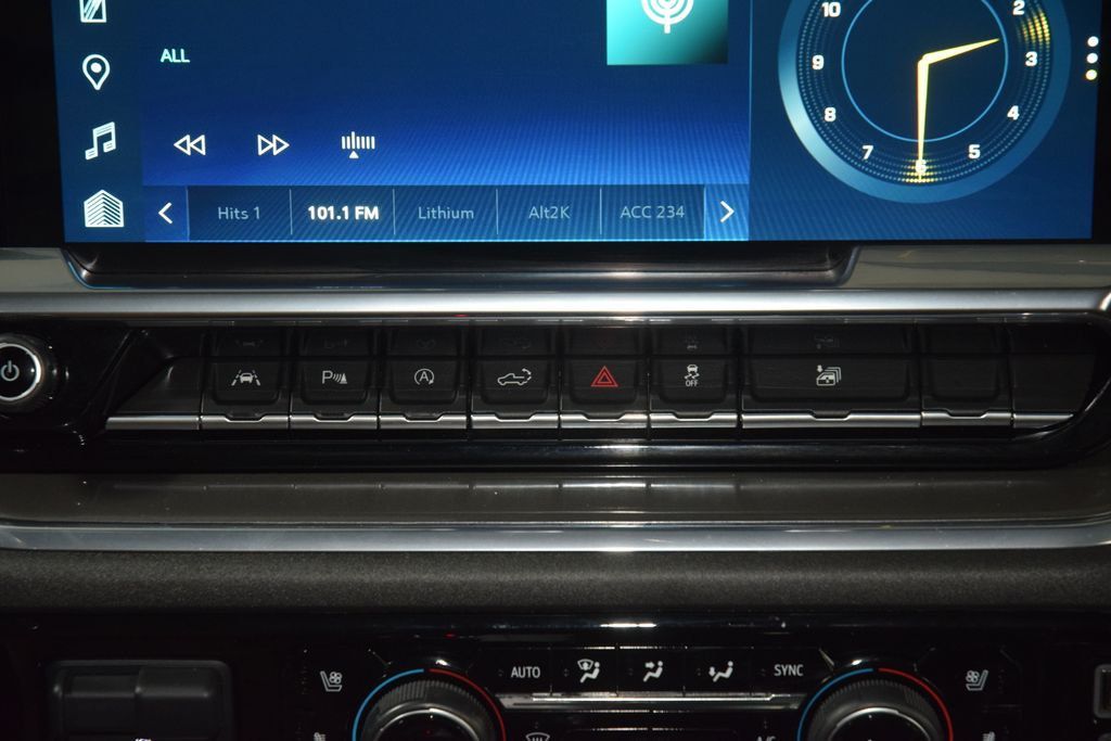 2023 Chevrolet Silverado 1500 High Country - 23064493 - 33