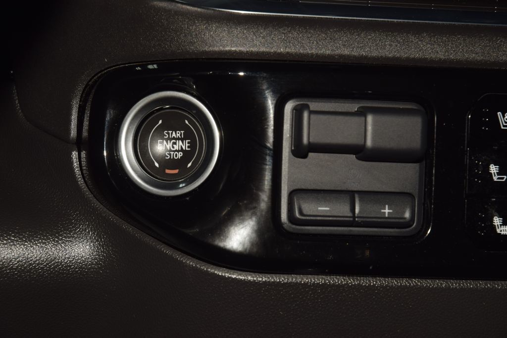 2023 Chevrolet Silverado 1500 High Country - 23064493 - 35