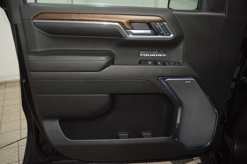 2023 Chevrolet Silverado 1500 High Country - 23064493 - 50