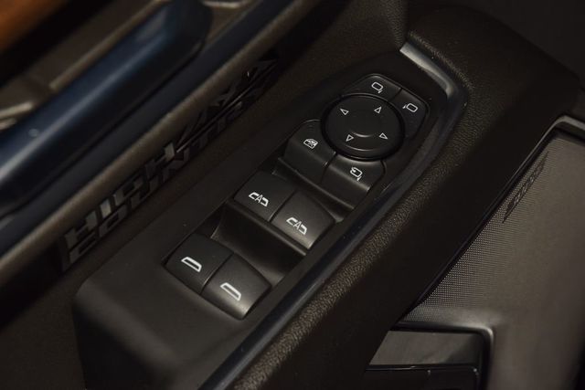 2023 Chevrolet Silverado 1500 High Country - 23064493 - 51