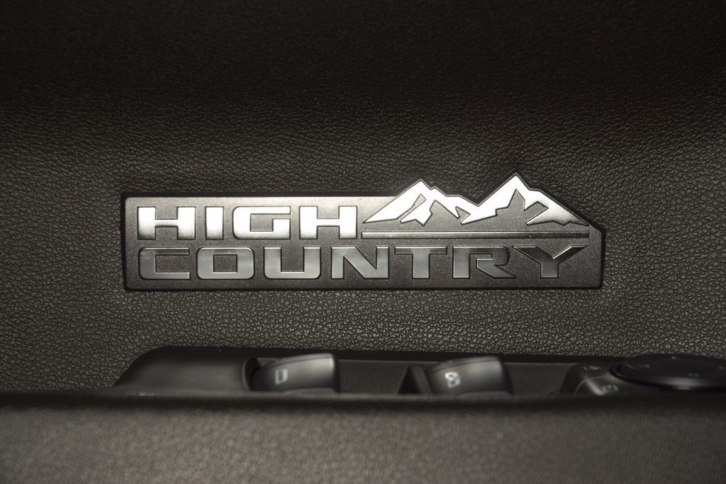2023 Chevrolet Silverado 1500 High Country - 23064493 - 52