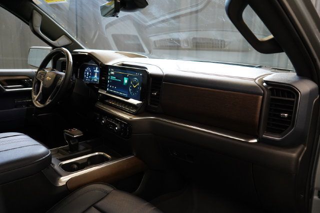 2023 Chevrolet Silverado 1500 High Country - 23090862 - 45