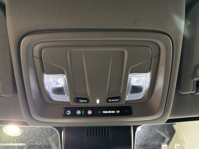 2023 Chevrolet Silverado 1500 LT - 22986687 - 23