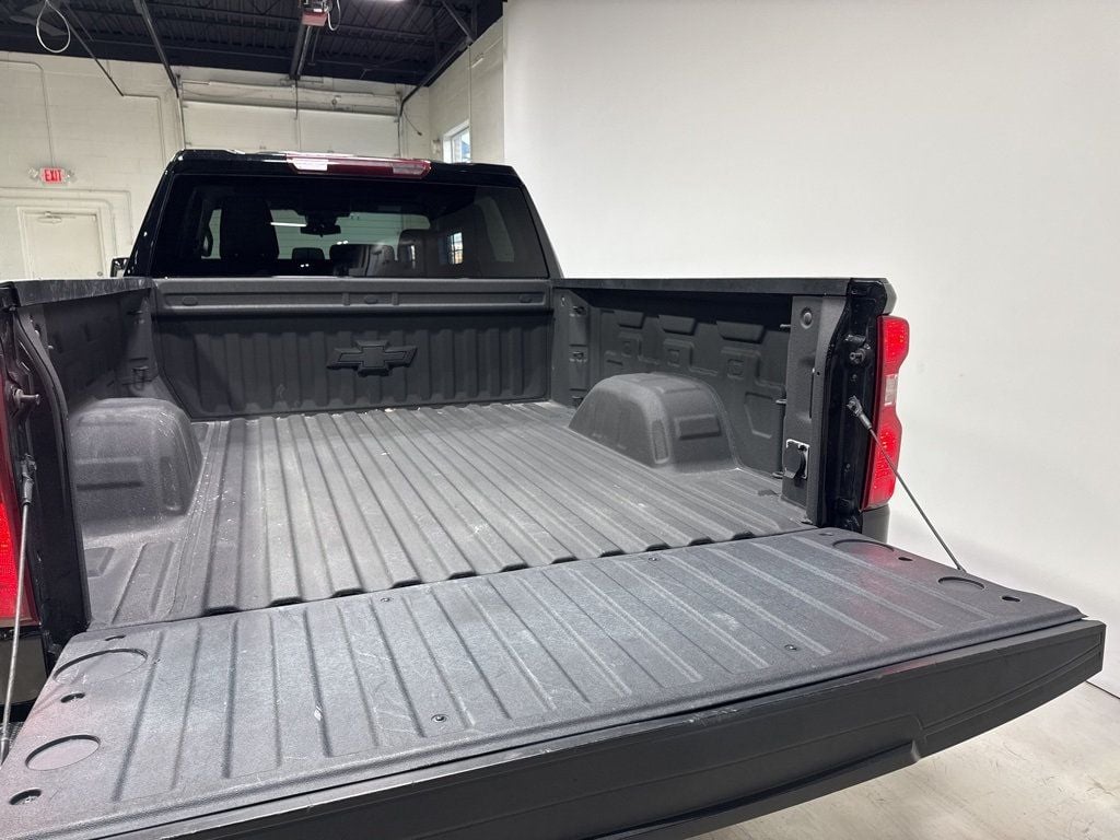 2023 Chevrolet Silverado 1500 LT - 22986687 - 37