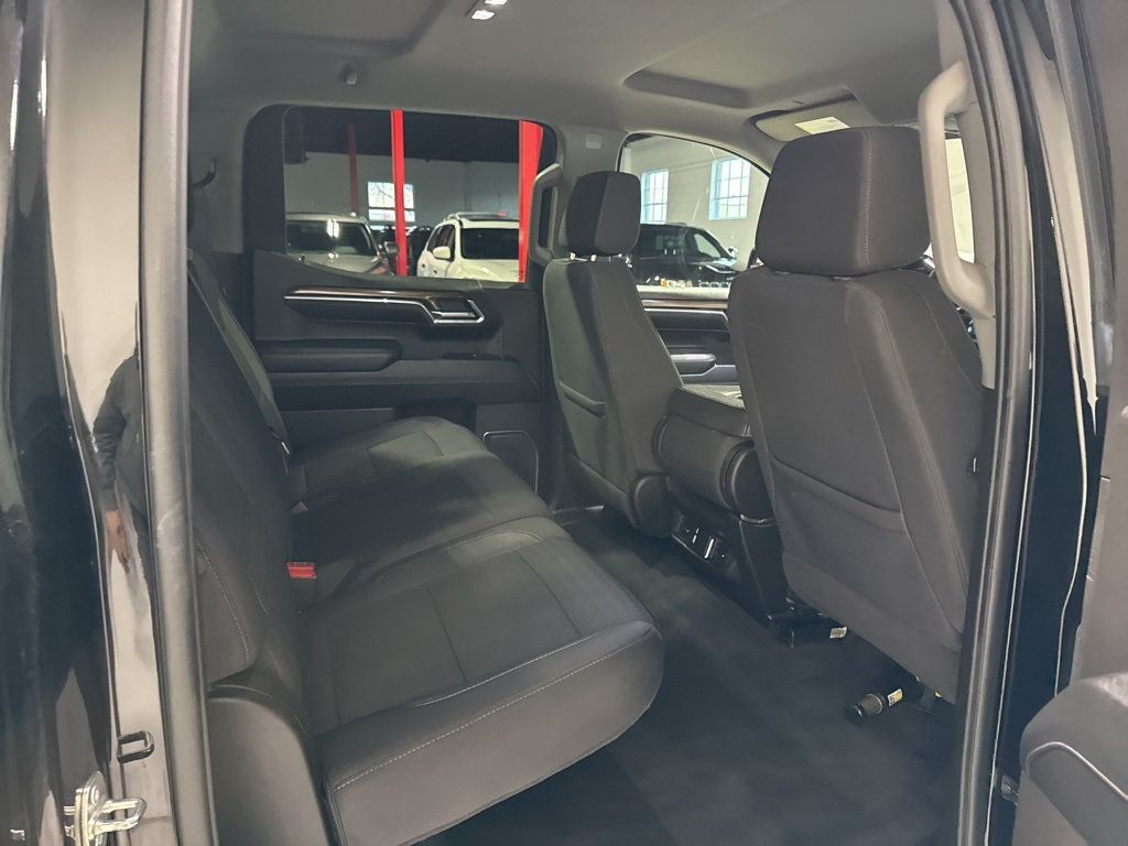 2023 Chevrolet Silverado 1500 LT - 22986687 - 42