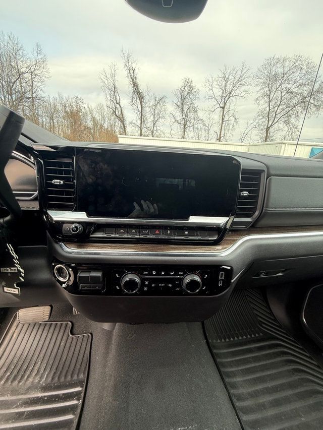 2023 Chevrolet Silverado 1500 LT - 22967577 - 26