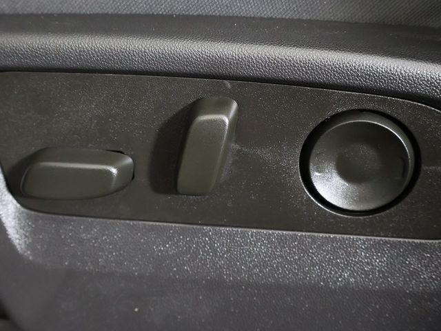 2023 Chevrolet Silverado 1500 LT - 22954214 - 31