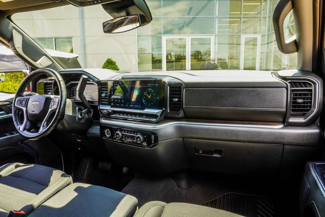 2023 Chevrolet Silverado 1500 LT - 23006352 - 18