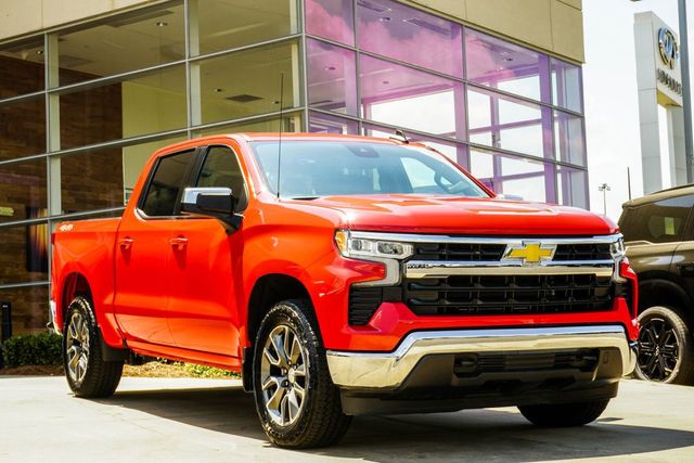2023 Chevrolet Silverado 1500 LT - 23006352 - 3