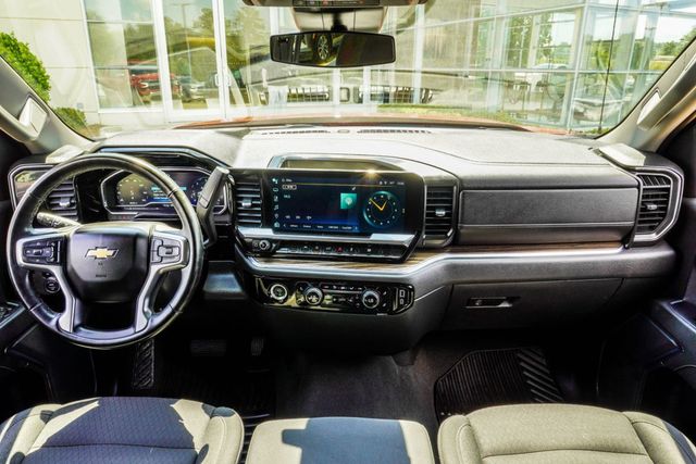 2023 Chevrolet Silverado 1500 LT - 23006352 - 4