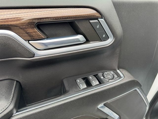 2023 Chevrolet Silverado 1500 LT-L Crew Cab 4WD - 23036498 - 12