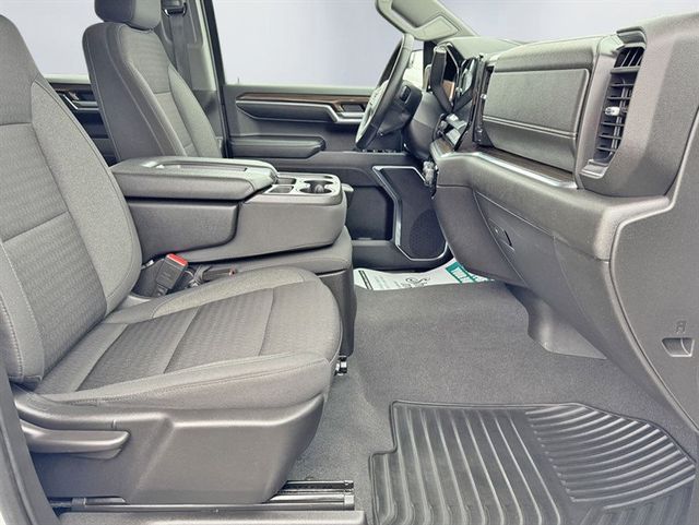 2023 Chevrolet Silverado 1500 LT-L Crew Cab 4WD - 23036498 - 24
