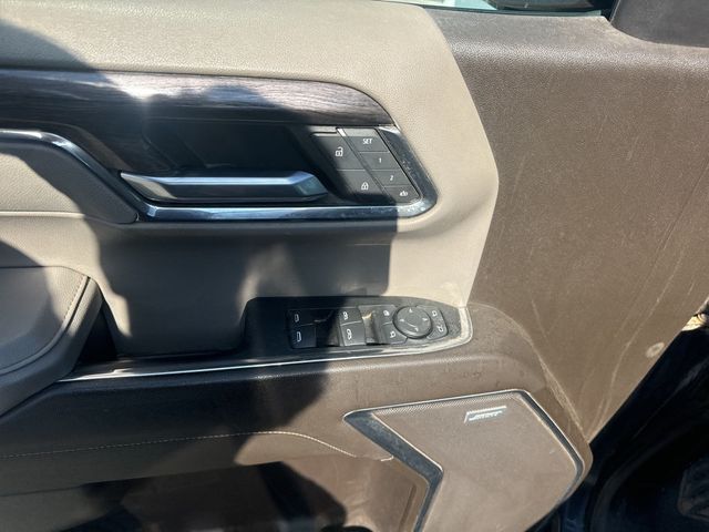 2023 Chevrolet Silverado 1500 LTZ - 22922870 - 17