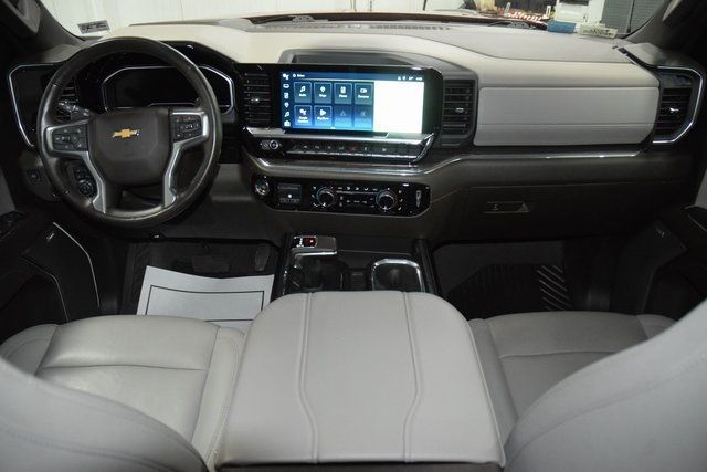 2023 Chevrolet Silverado 1500 LTZ - 22957936 - 29