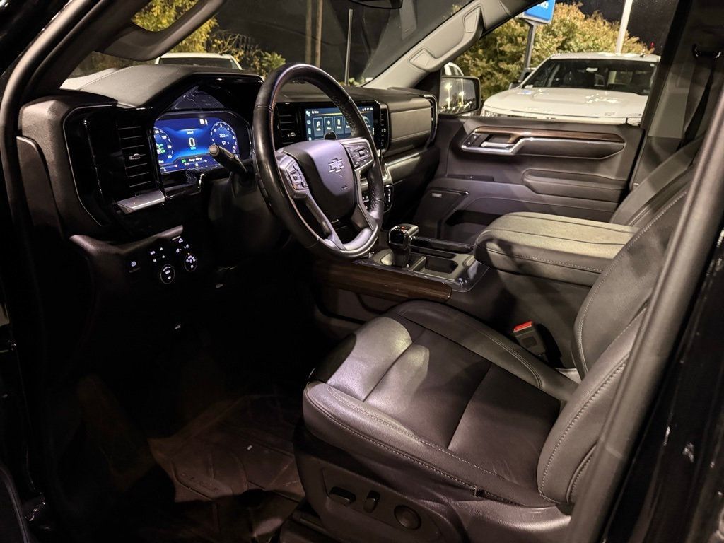 2023 Chevrolet Silverado 1500 RST - 22936673 - 14