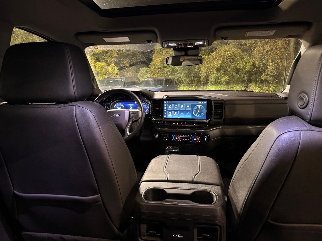 2023 Chevrolet Silverado 1500 RST - 22936673 - 17