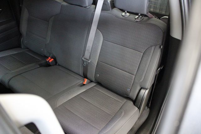 2023 Chevrolet Silverado 1500 RST - 23077262 - 37