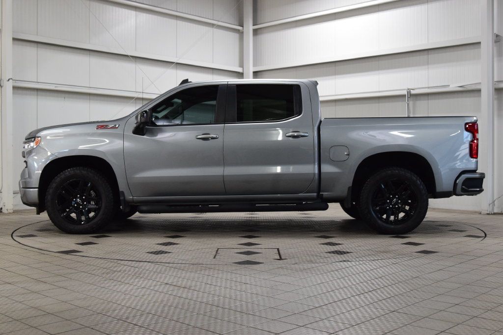 2023 Chevrolet Silverado 1500 RST Z71 - 23082620 - 3