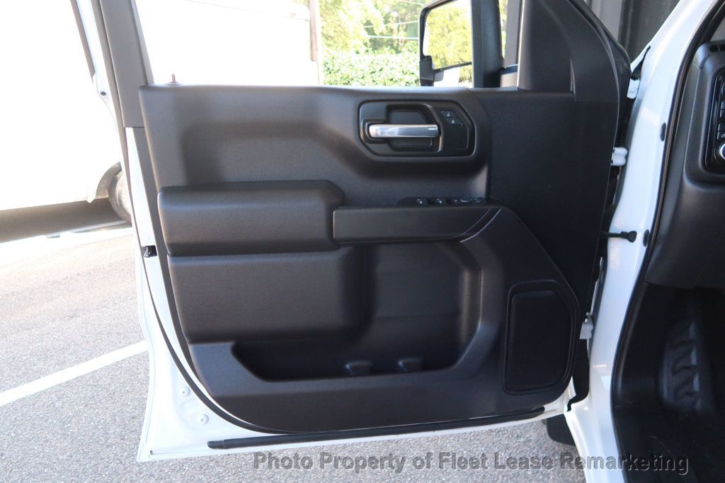 2023 Chevrolet Silverado 1500 Silverado 1500 4WD Crew Cab - 23095228 - 12