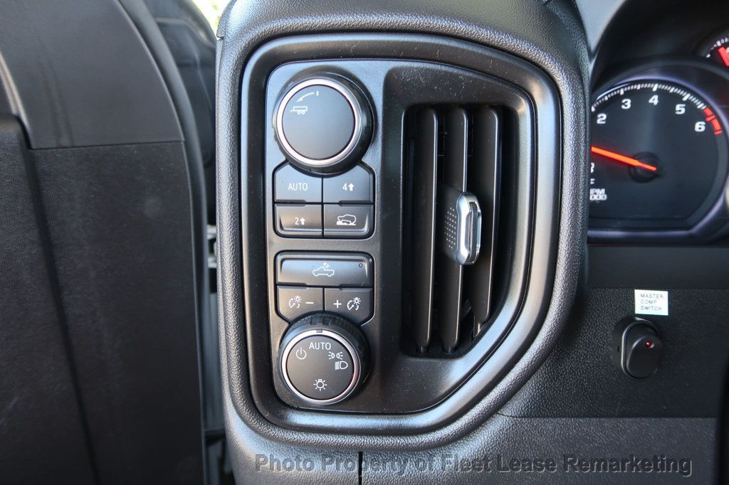 2023 Chevrolet Silverado 1500 Silverado 1500 4WD Crew Cab - 23095228 - 34